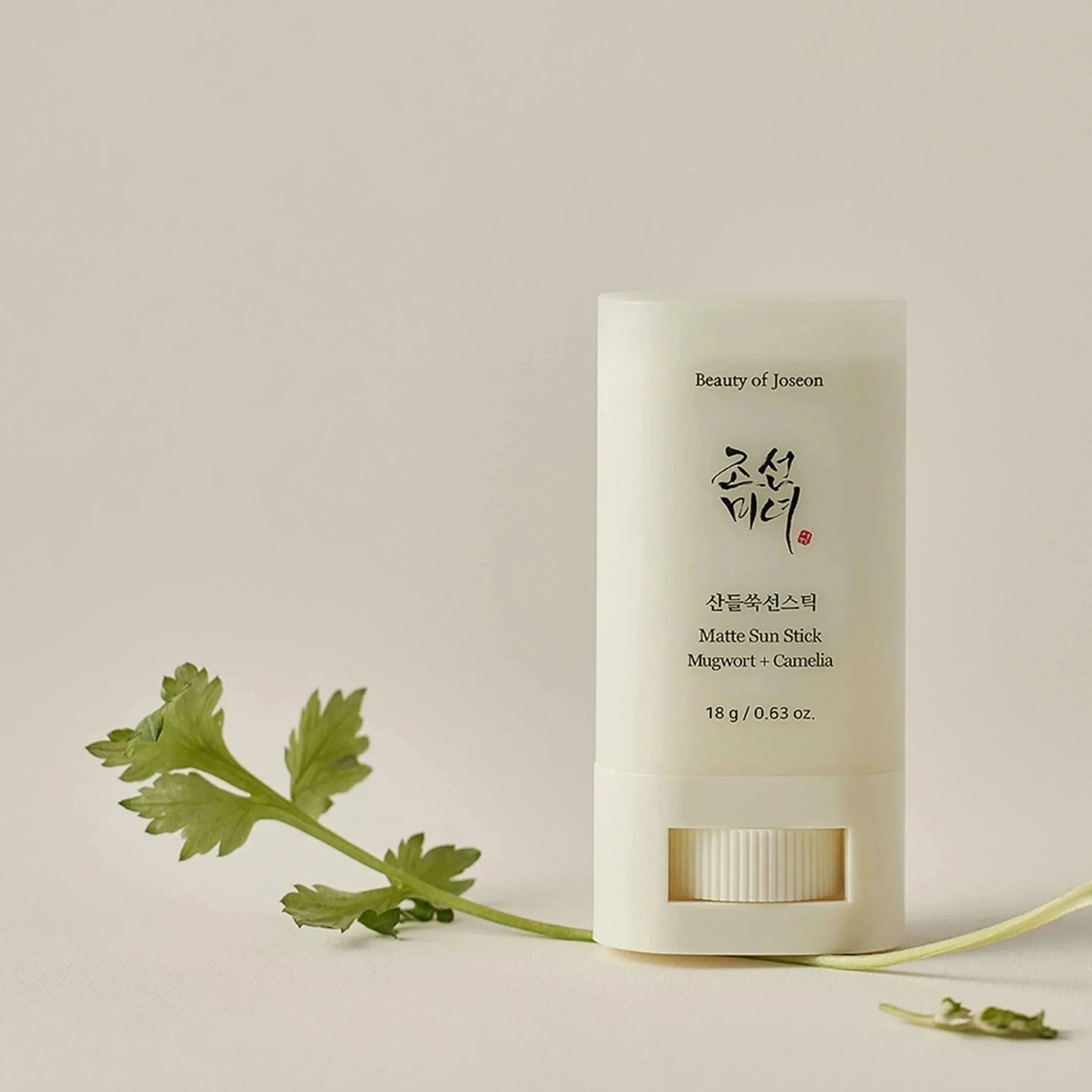 BEAUTY OF JOSEON - Matte Sun Stick Mugwort   Camelia SPF 50  PA     - 18g