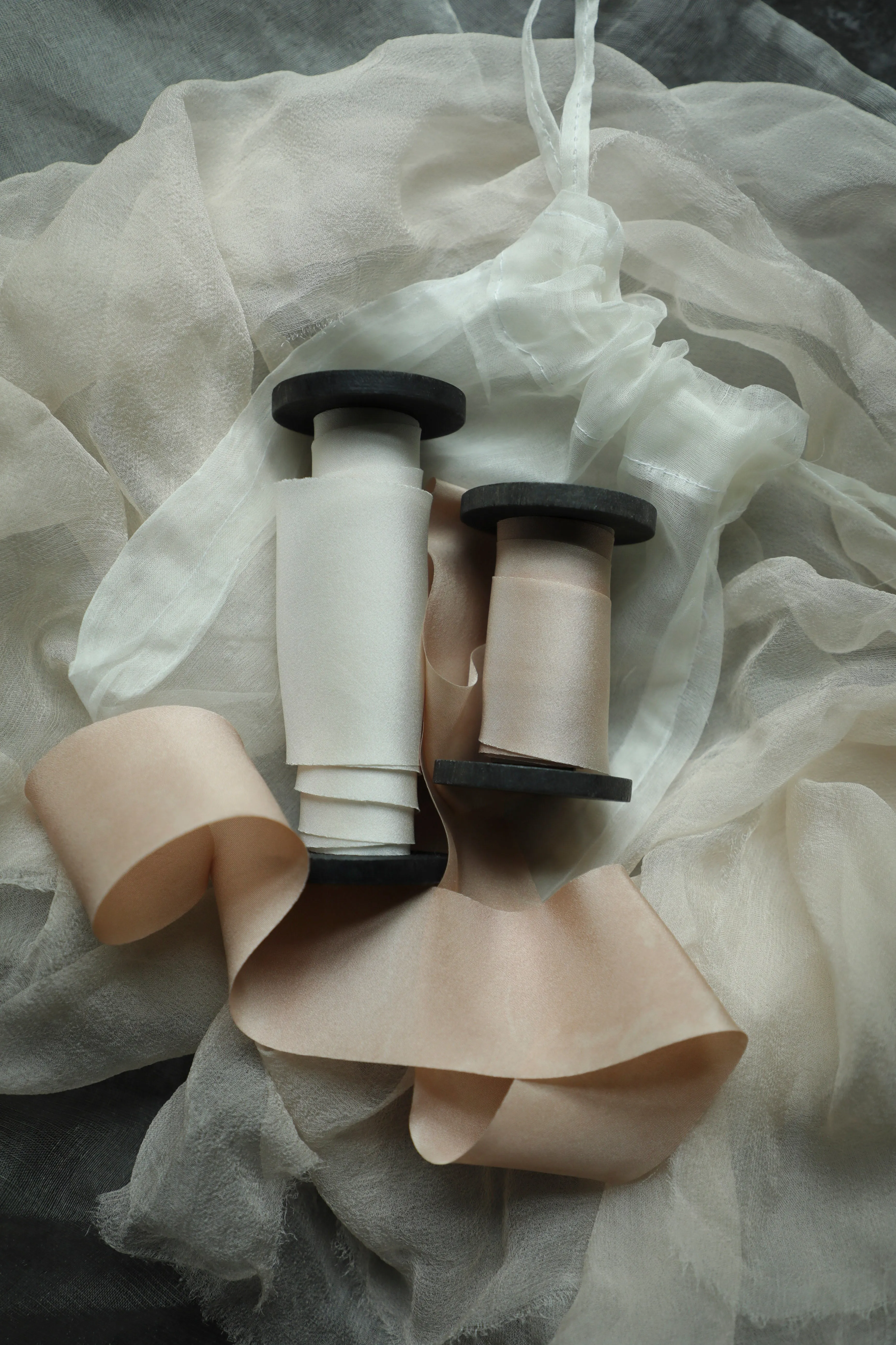 BRIDAL BOUQUET {Marbled Blush   Antique White}
